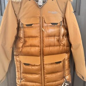 Men's Size Medium Columbia Heatzone 1000 TurboDown Long Hooded Parka